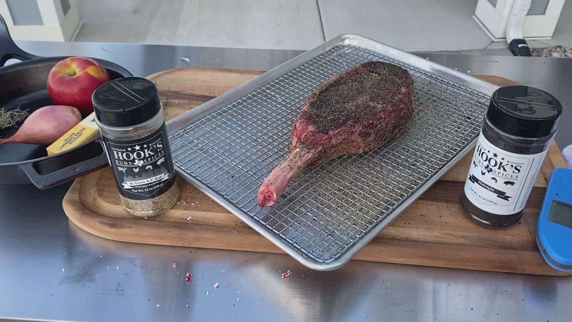 Midnight Black BBQ Rub 12 oz – an award-winning blend of tangy herbs, zesty spices, and secret ingredients, perfect for enhancing the flavor of beef, bacon, pork, chicken, turkey, vegetables, fries, and snacks. This gluten-free, keto-friendly, and all-natural seasoning ensures a rich, dark bark on meats, elevating your BBQ experience Houston livestock show rodeo competition steak cookoff brisket  ribeye