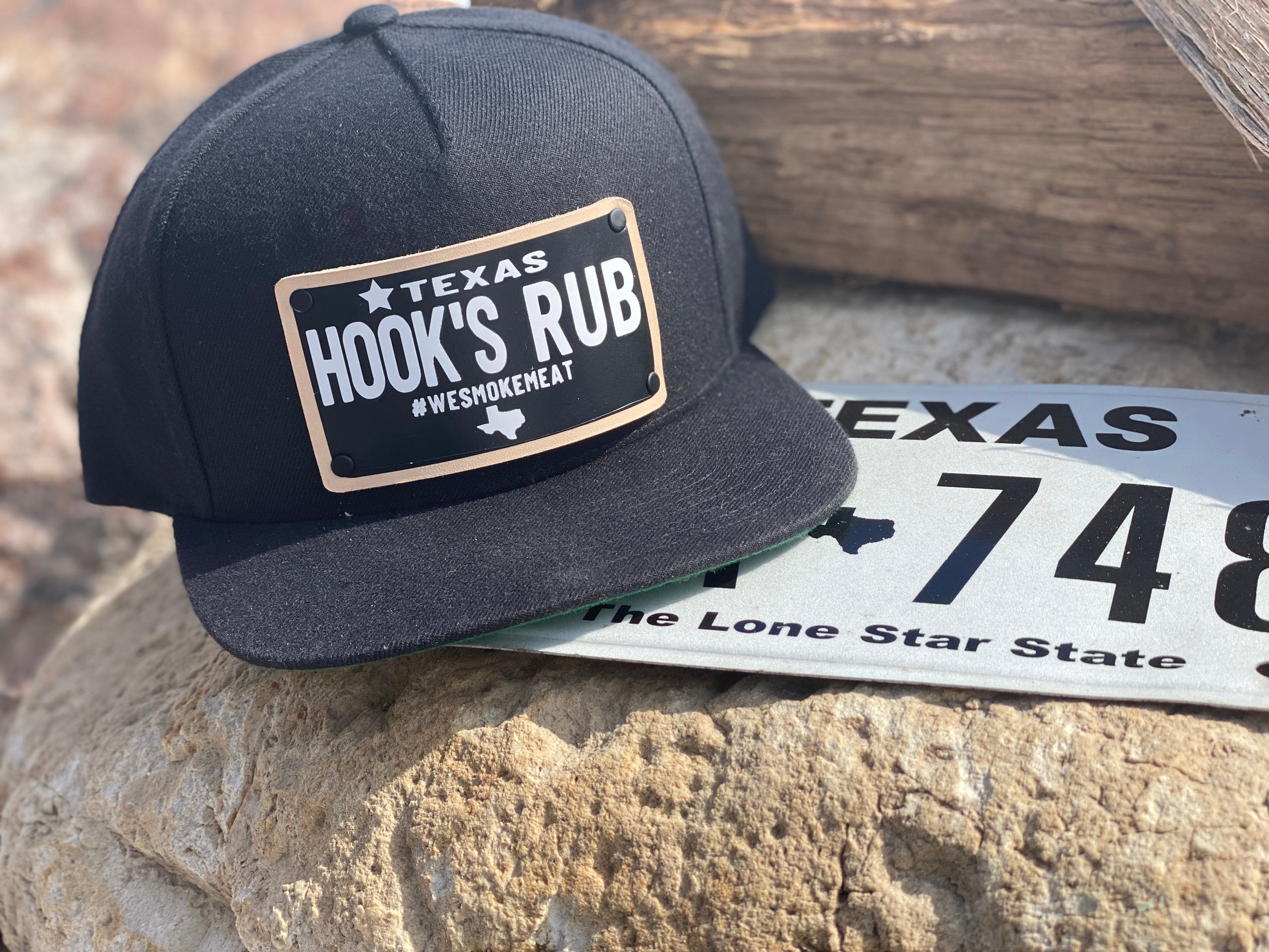 Hook’s Rub Vintage Texas License Plate Hat - Black Plate